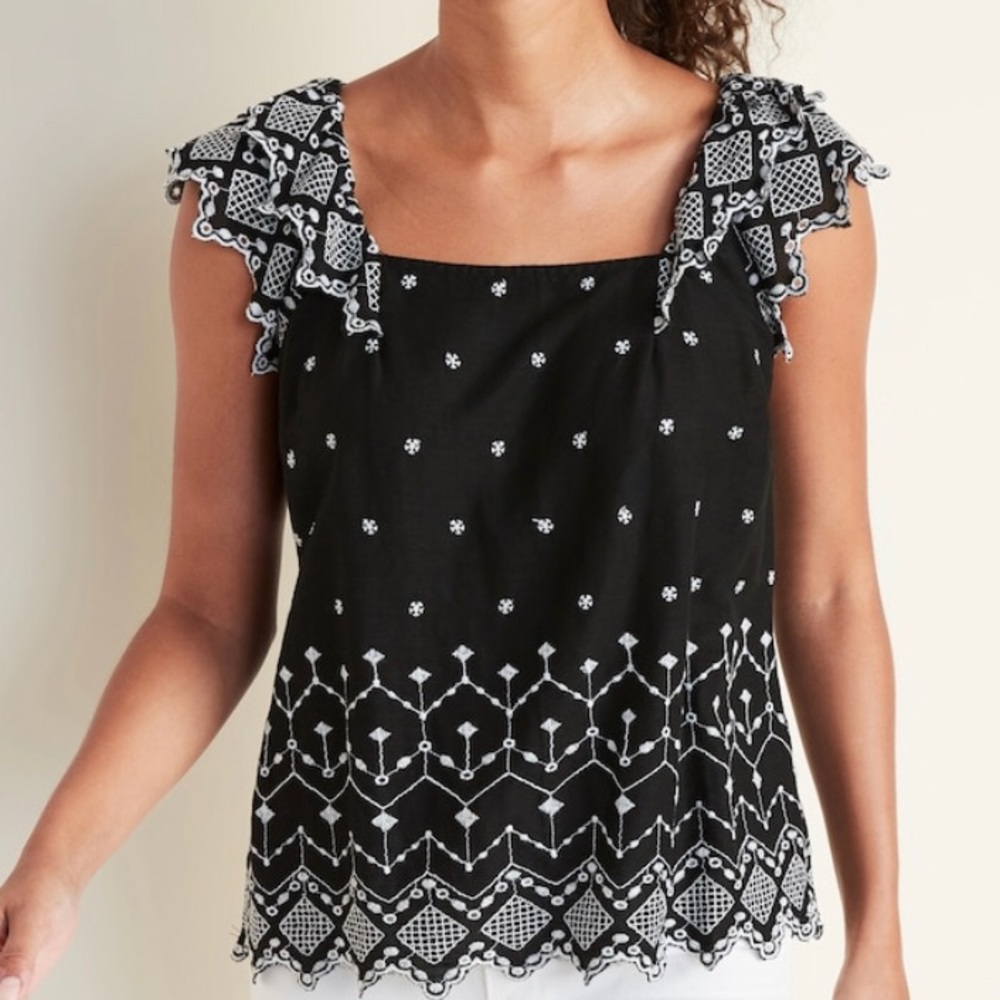 Old Navy top